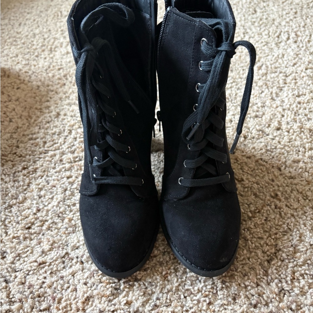 Y2K Women's Black Lace-Up Ankle Boots